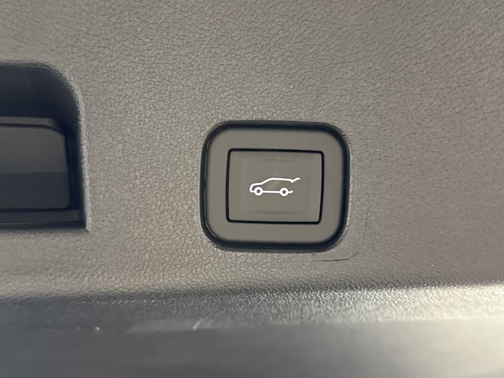 2025 Gmc Acadia Elevation photo 14