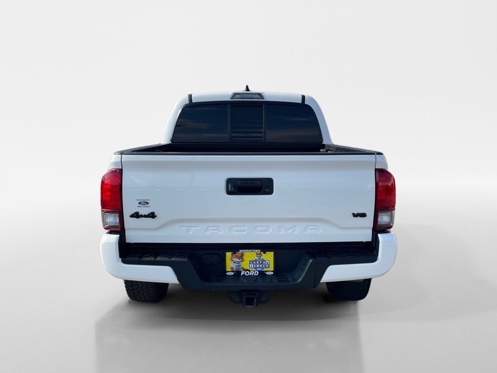 2023 Toyota Tacoma SR5 photo 4