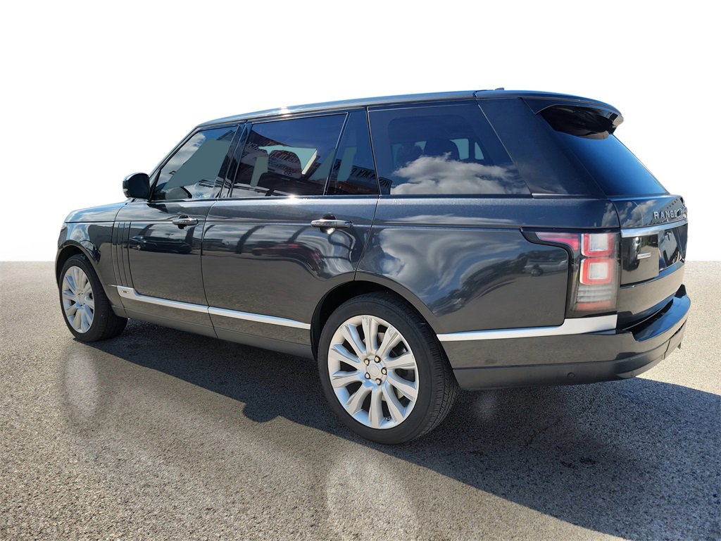 2016 Land Rover Range Rover SuperCharged photo 4