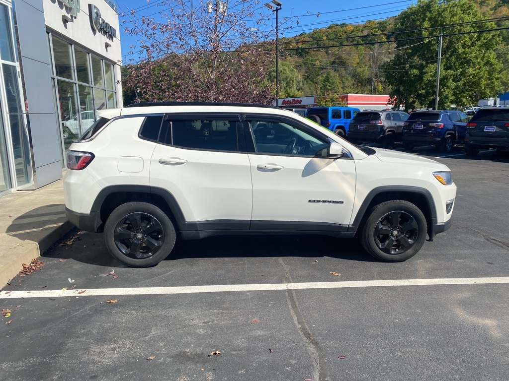 2020 Jeep Compass Latitude photo 6