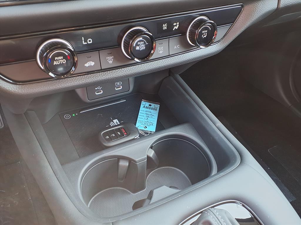 2026 Honda HR-V LX photo 7