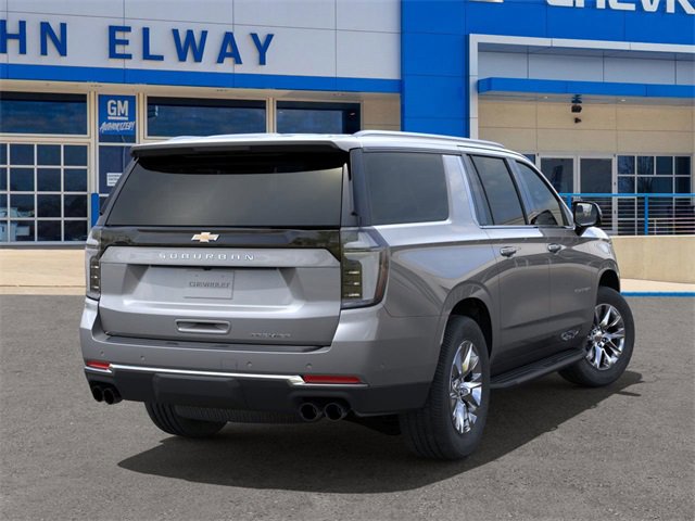 2025 Chevrolet Suburban Premier photo 2