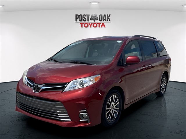 2020 Toyota Sienna XLE photo 4