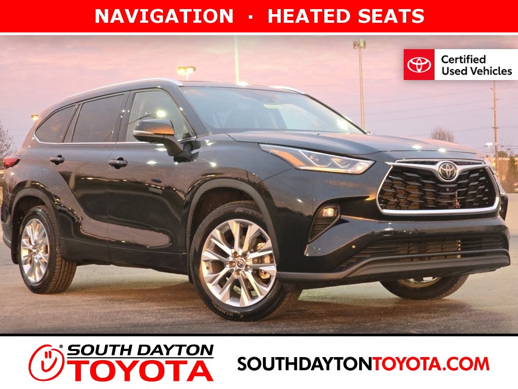 2023 Toyota Highlander Limited's photo