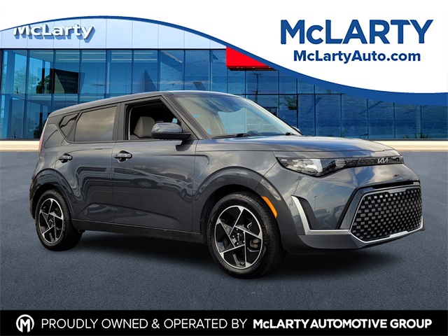 2023 Kia Soul EX's photo