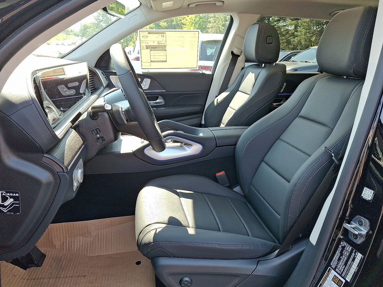 2026 Mercedes Benz GLS 450 4MATIC photo 13