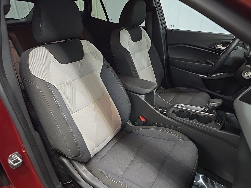 2024 Chevrolet Trax photo 14