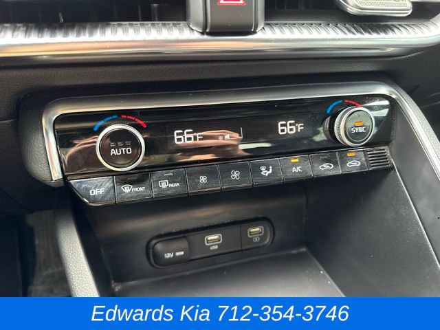 2023 Kia K5 GT photo 30