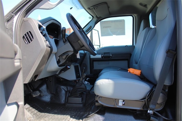 2025 Ford F-750 Base Regular Cab photo 10