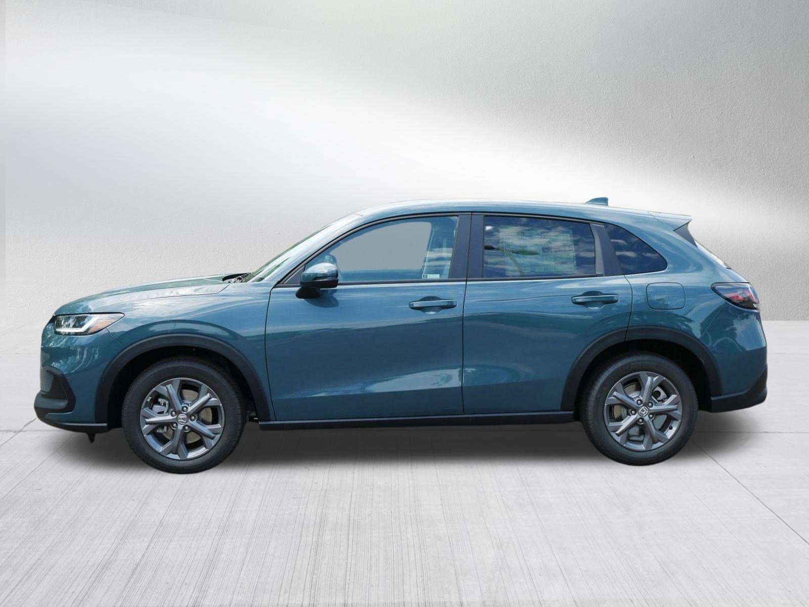 2026 Honda HR-V LX photo 4