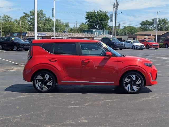2024 Kia Soul GT-Line photo 5