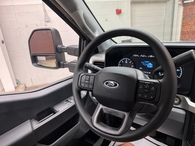 2024 Ford F-550 XL photo 12