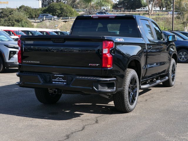 2026 Chevrolet Silverado 1500 RST photo 2