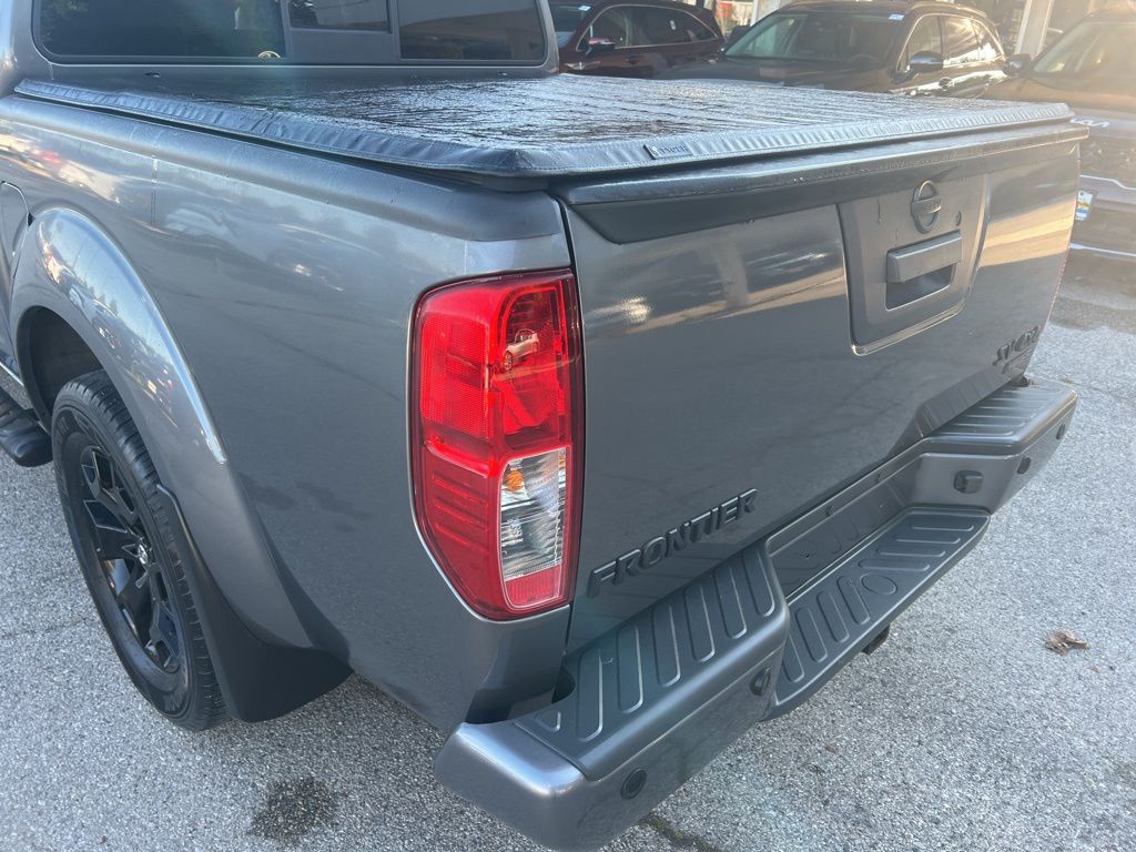 2021 Nissan Frontier Crew Cab photo 26