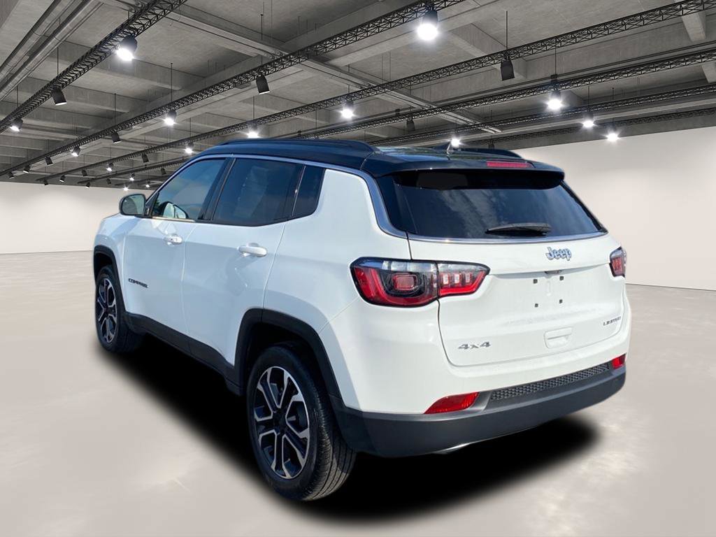 2023 Jeep Compass Limited photo 2