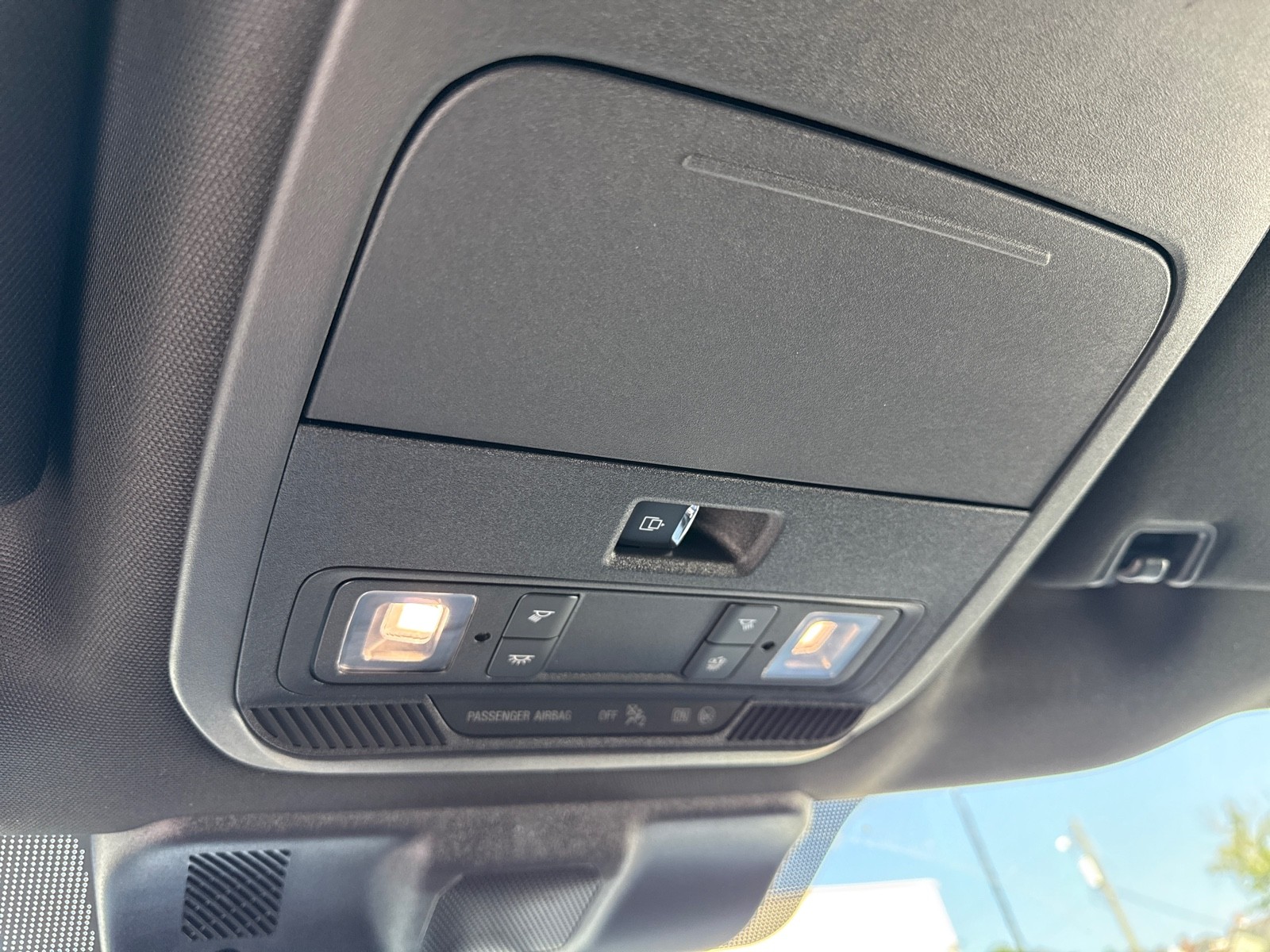 2025 Ford F-150 XLT photo 19