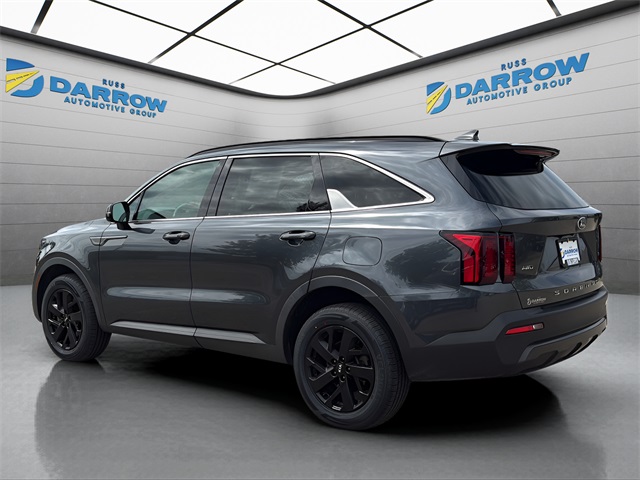 2021 Kia Sorento S photo 2
