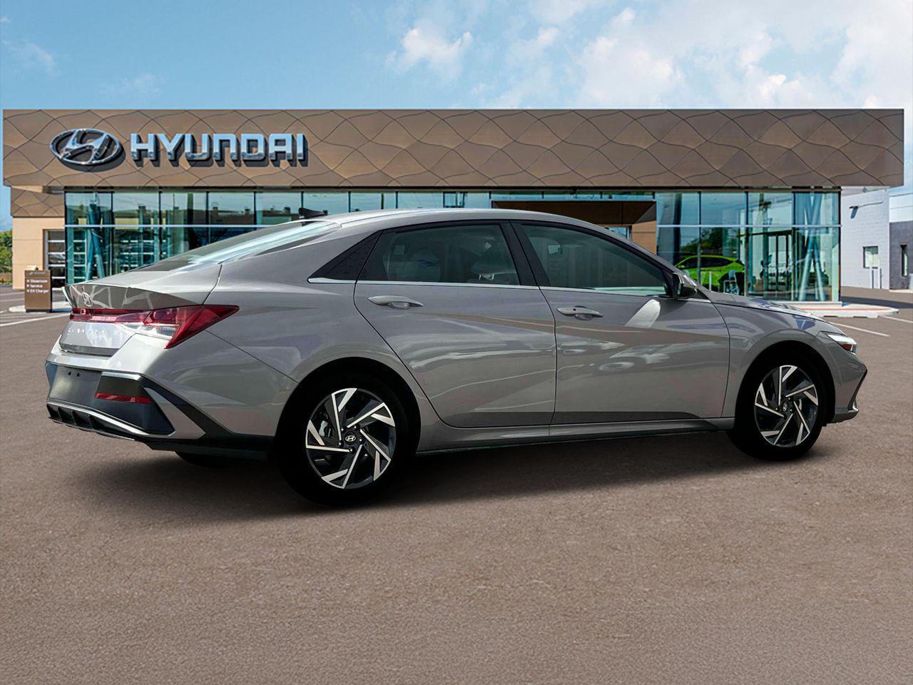 2025 Hyundai Elantra SEL Convenience photo 8