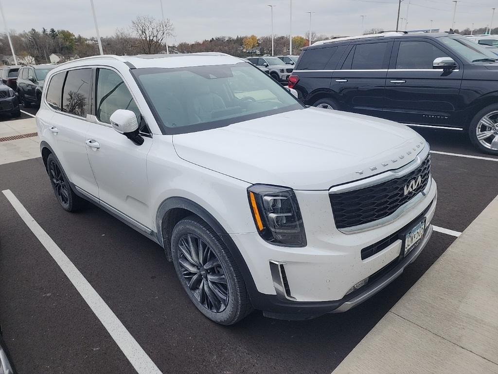 2022 Kia Telluride SX photo 2