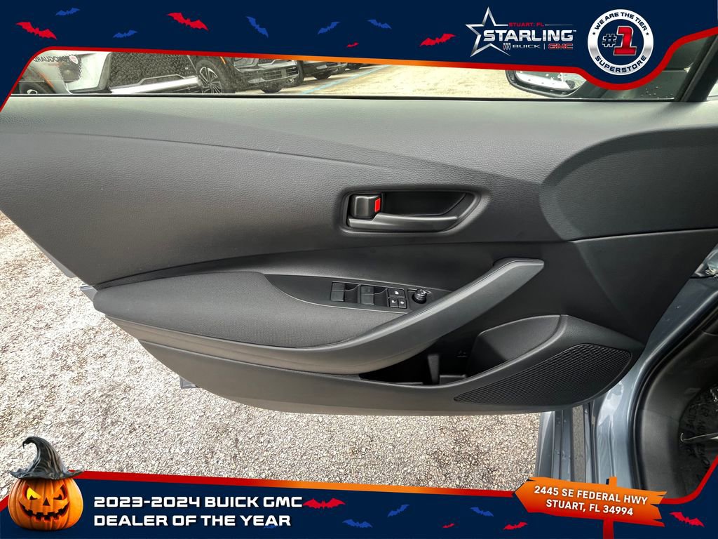 2025 Toyota Corolla LE photo 23
