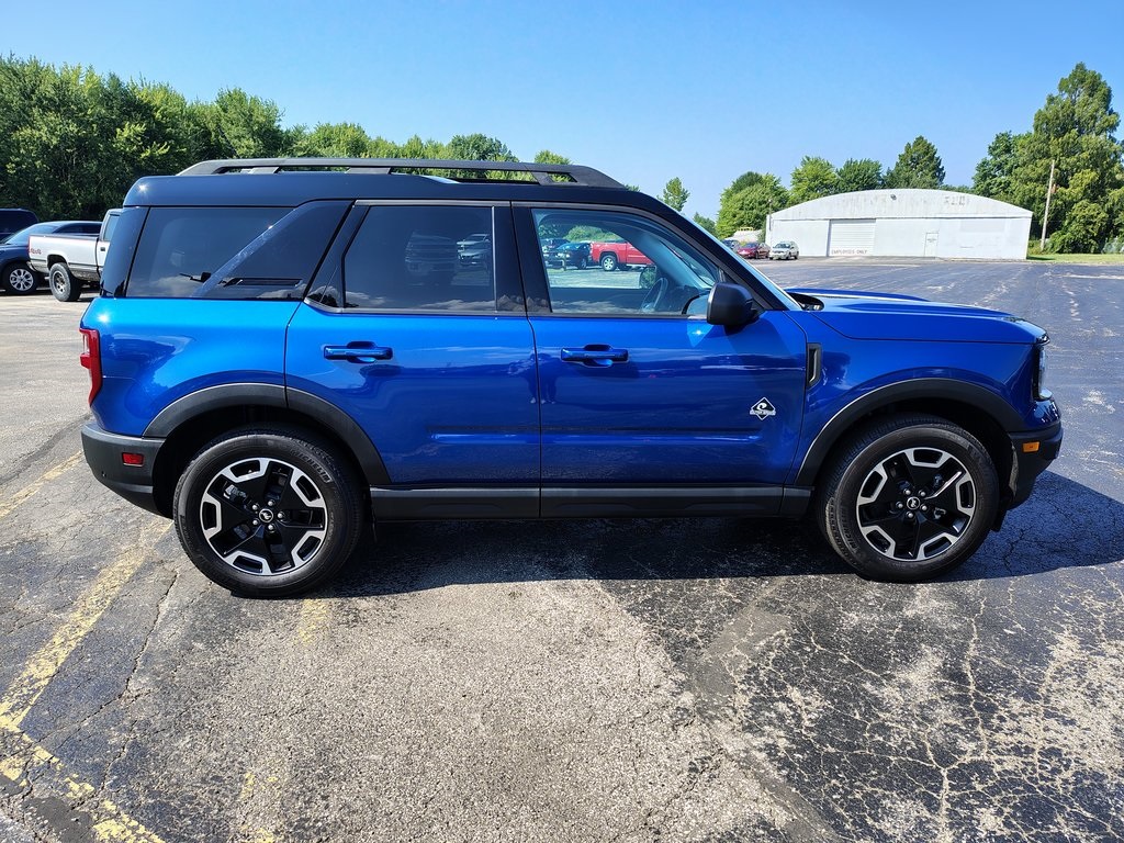 2024 Ford Bronco Sport Outer Banks photo 3