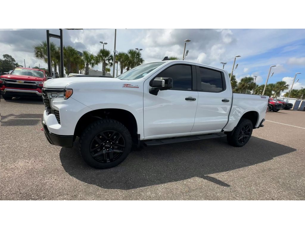 2024 Chevrolet Silverado 1500 LT Trail Boss photo 6