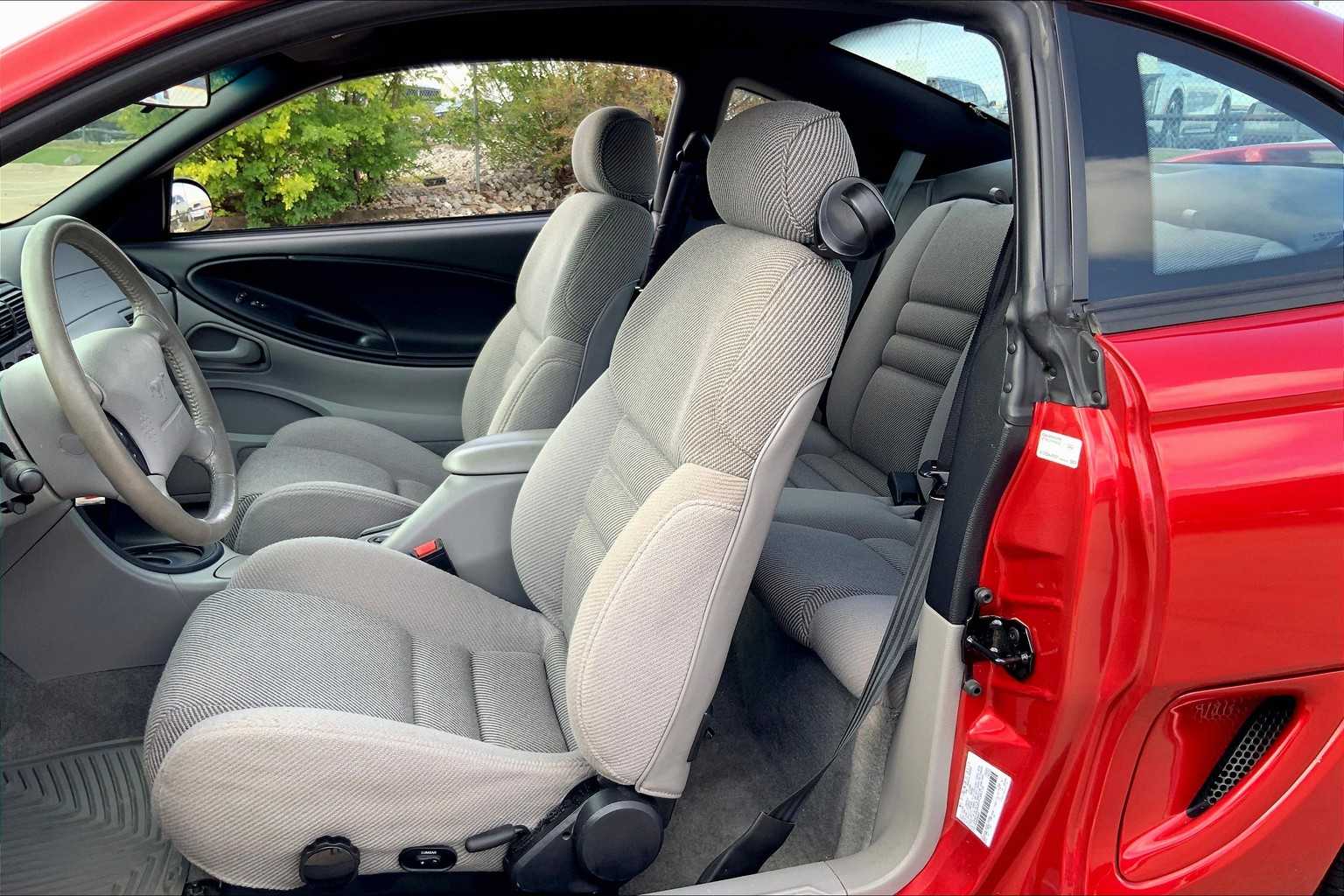1996 Ford Mustang GT photo 7