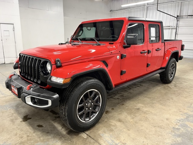 2023 Jeep Gladiator Overland photo 3