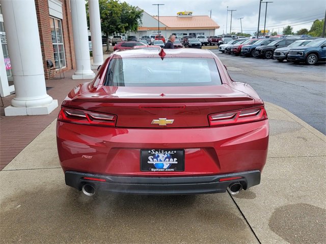 2018 Chevrolet Camaro 2LT 3LT photo 5