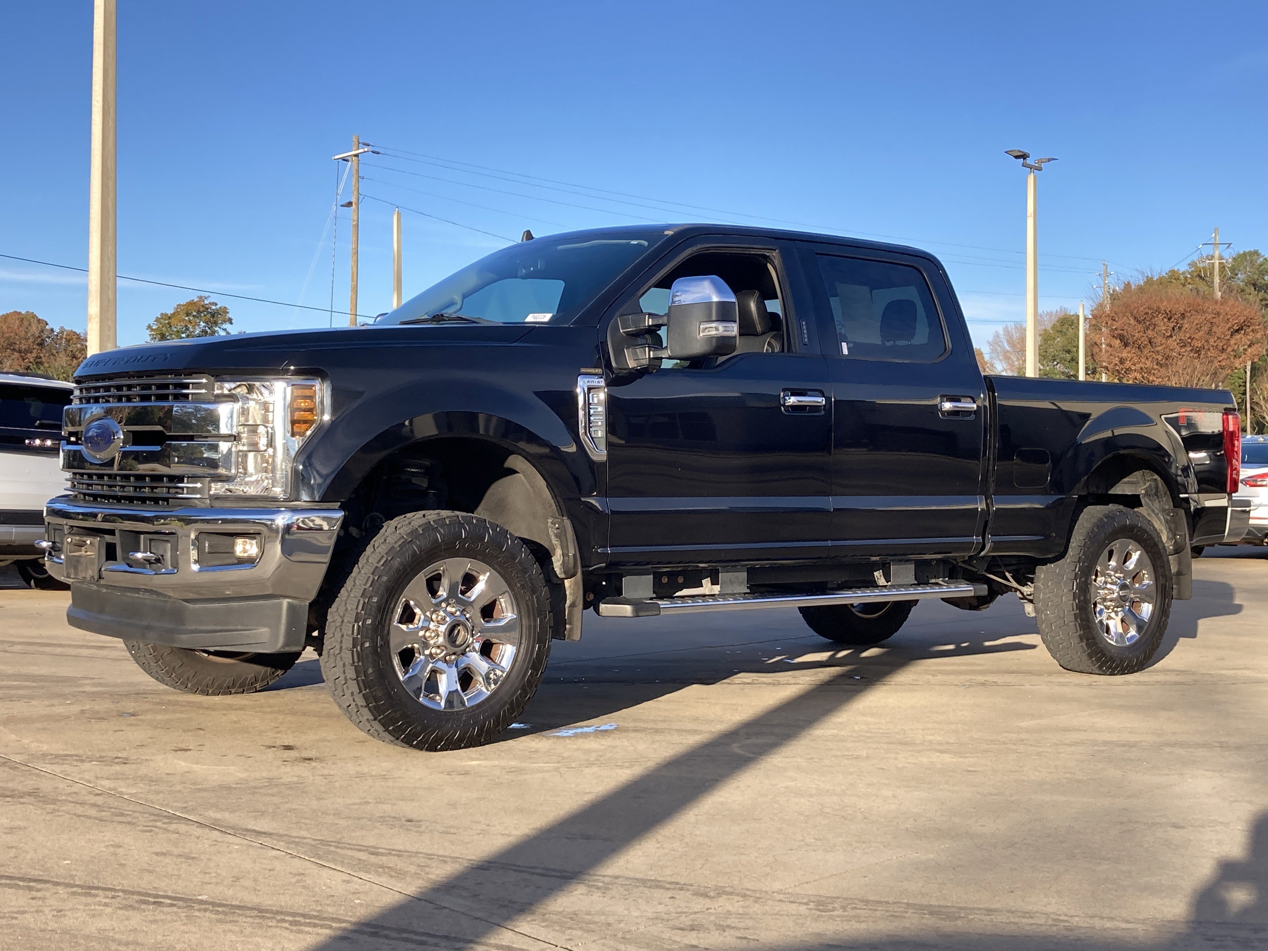 2019 Ford F-250 Super Duty Lariat's photo