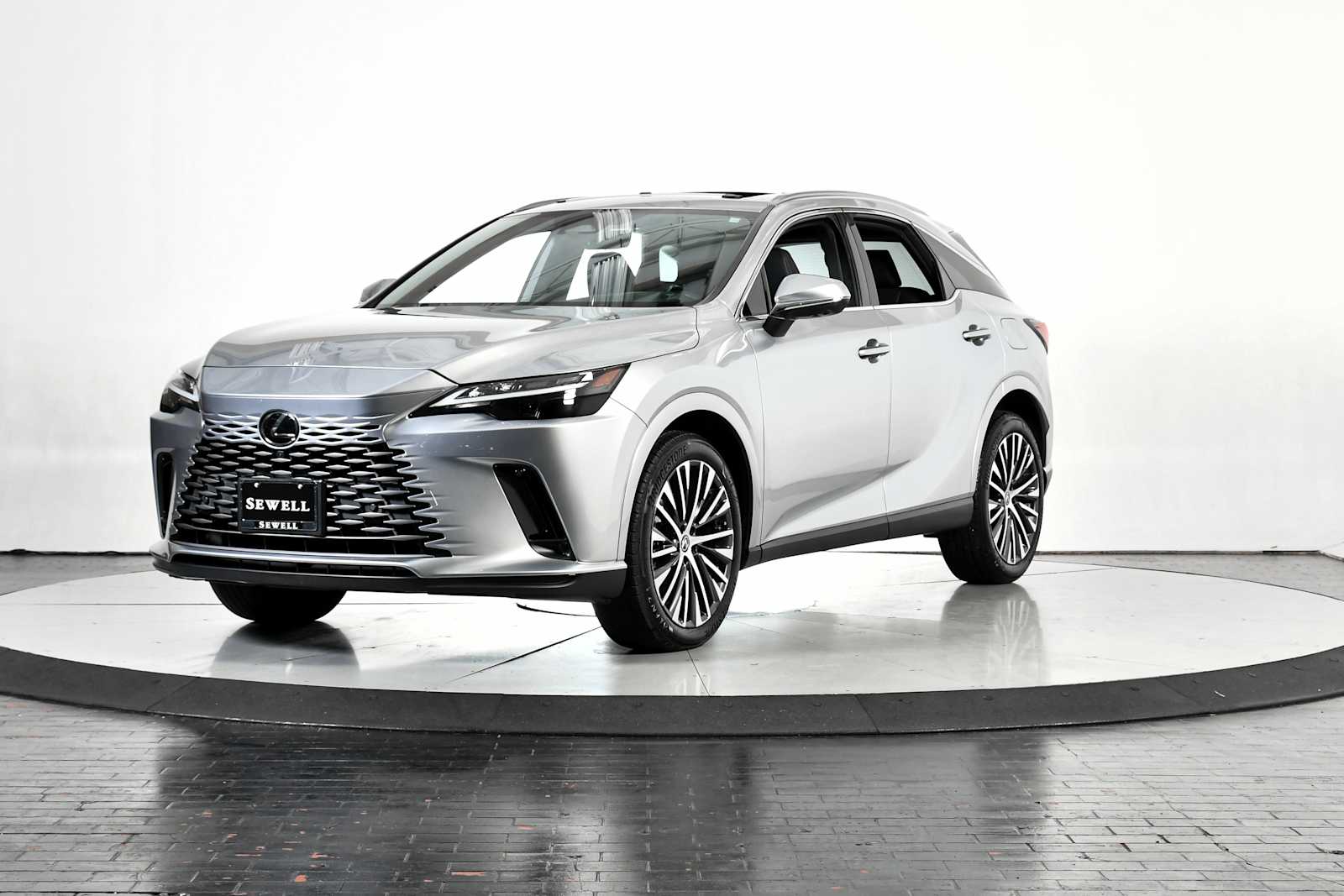 2023 Lexus RX 350's photo