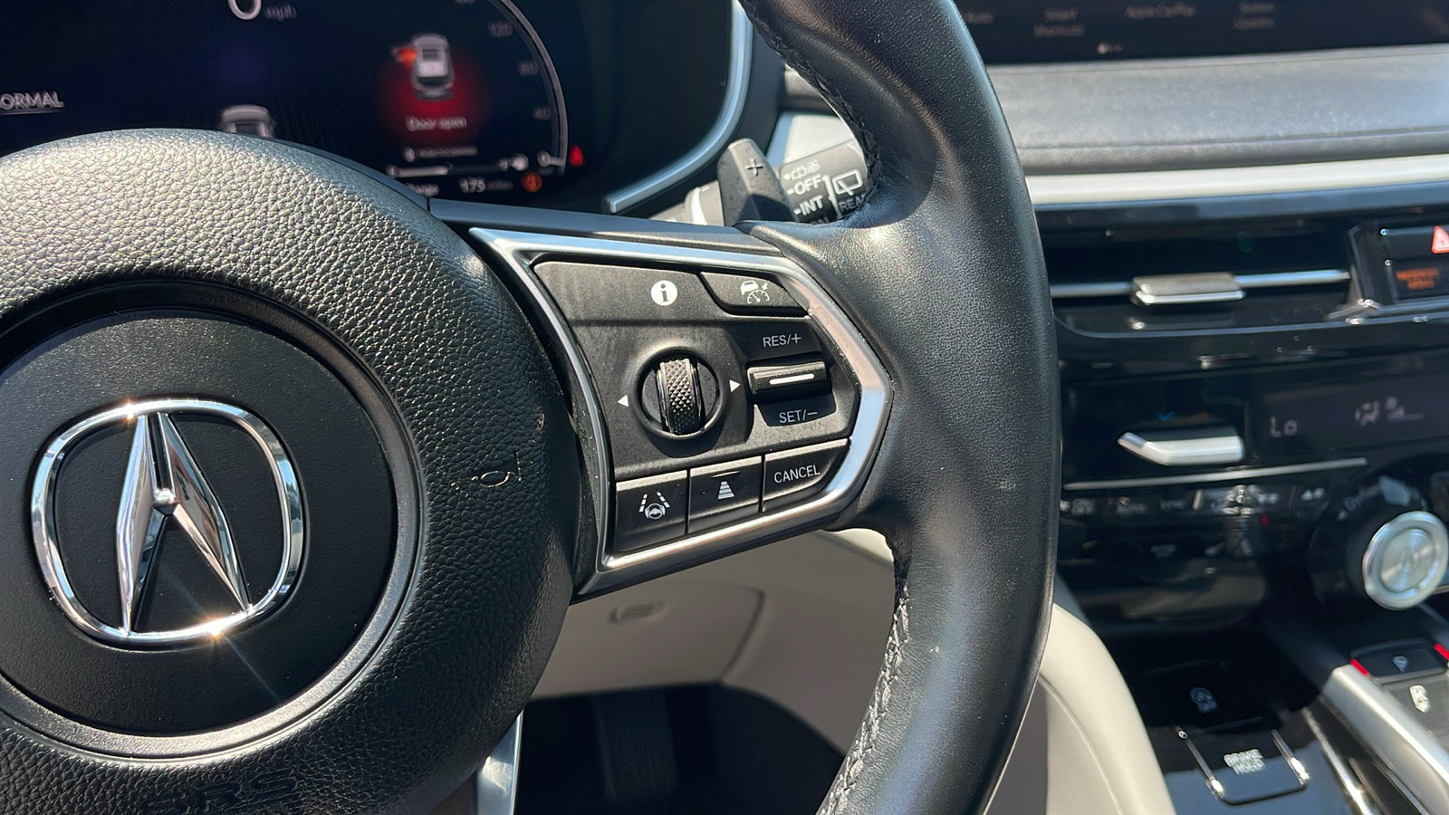 2023 Acura MDX Technology photo 21