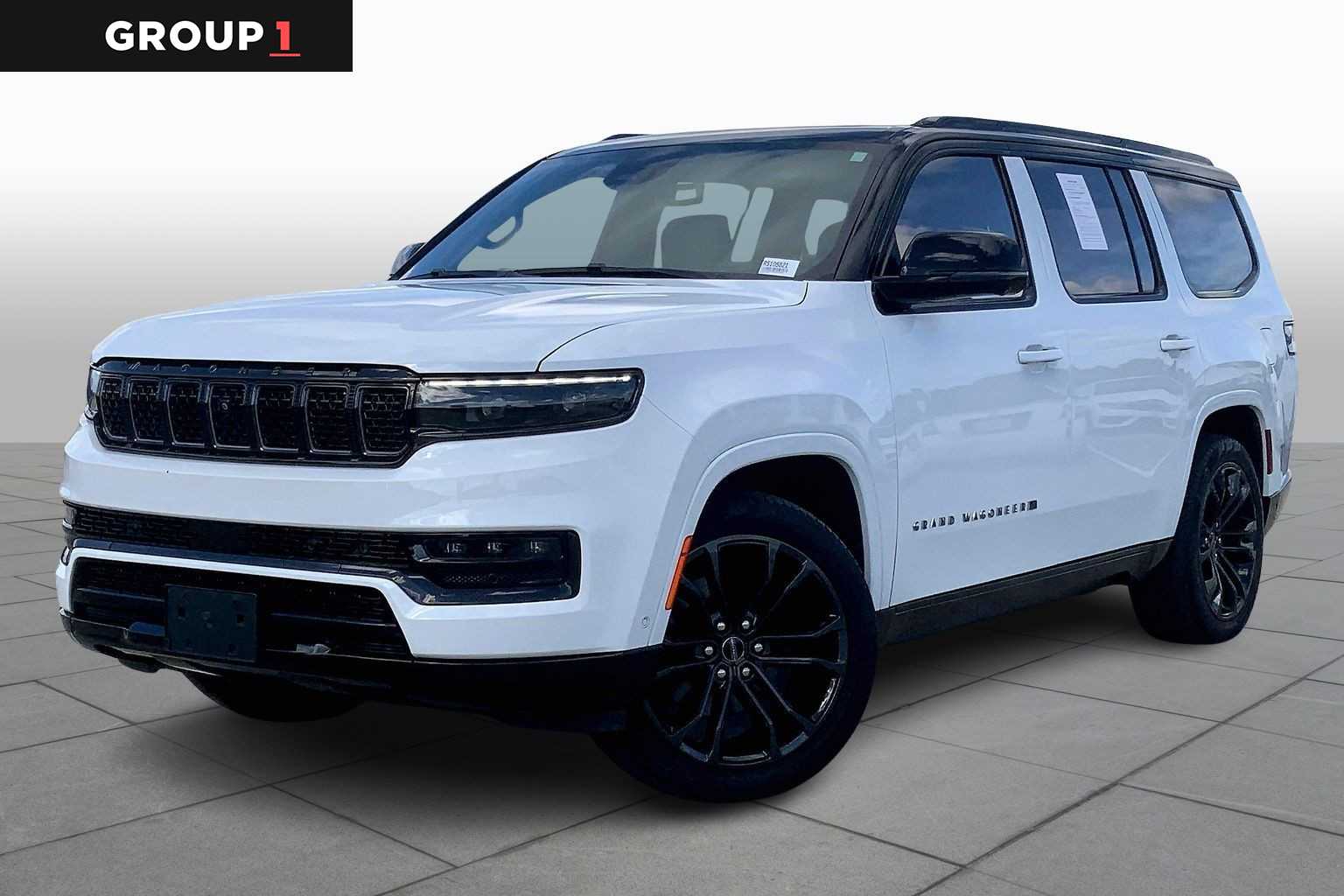 2024 Jeep Grand Wagoneer Series II's photo