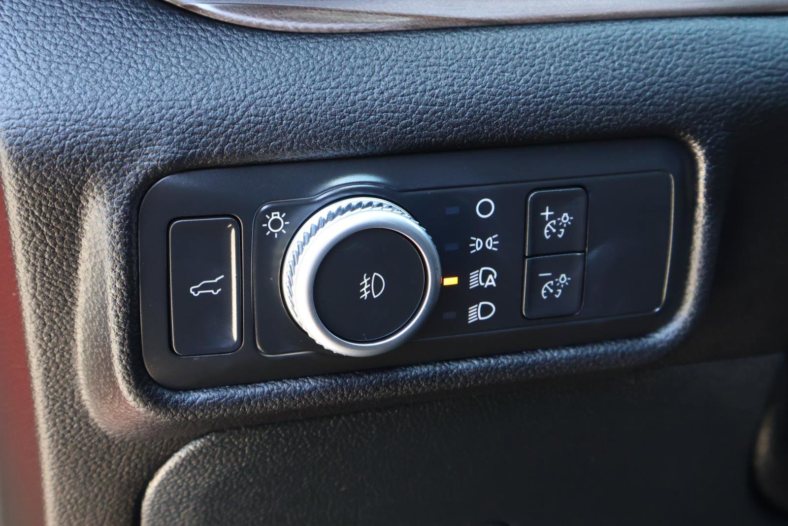 2022 Ford Explorer Limited photo 24