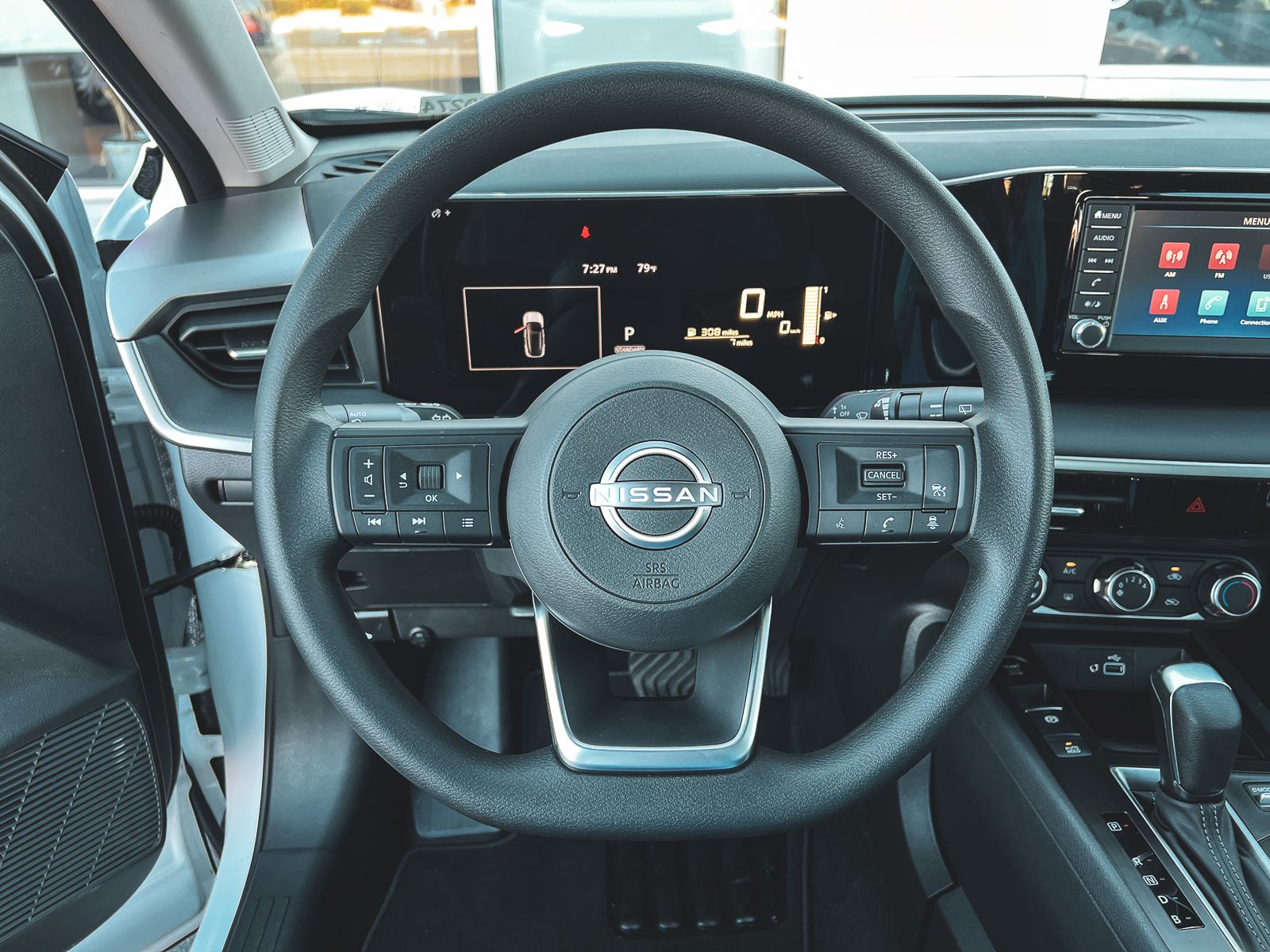 2025 Nissan Kicks S photo 19