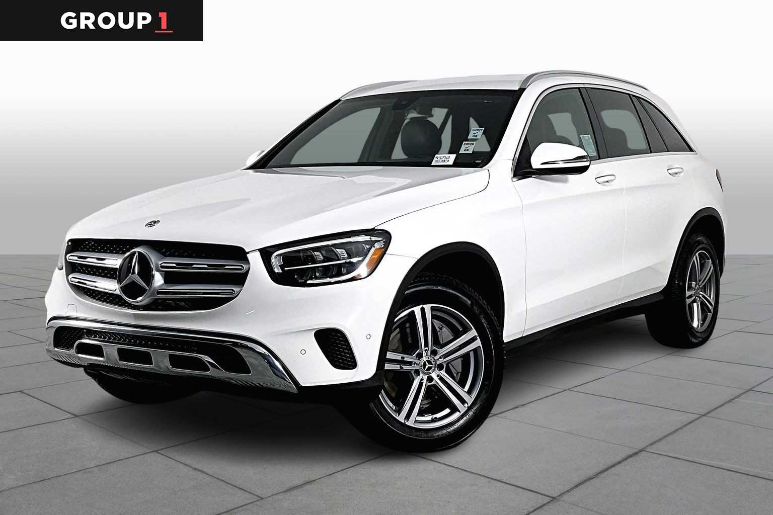 2021 Mercedes-Benz GLC GLC300's photo