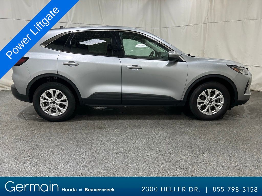 2023 Ford Escape Active photo 5