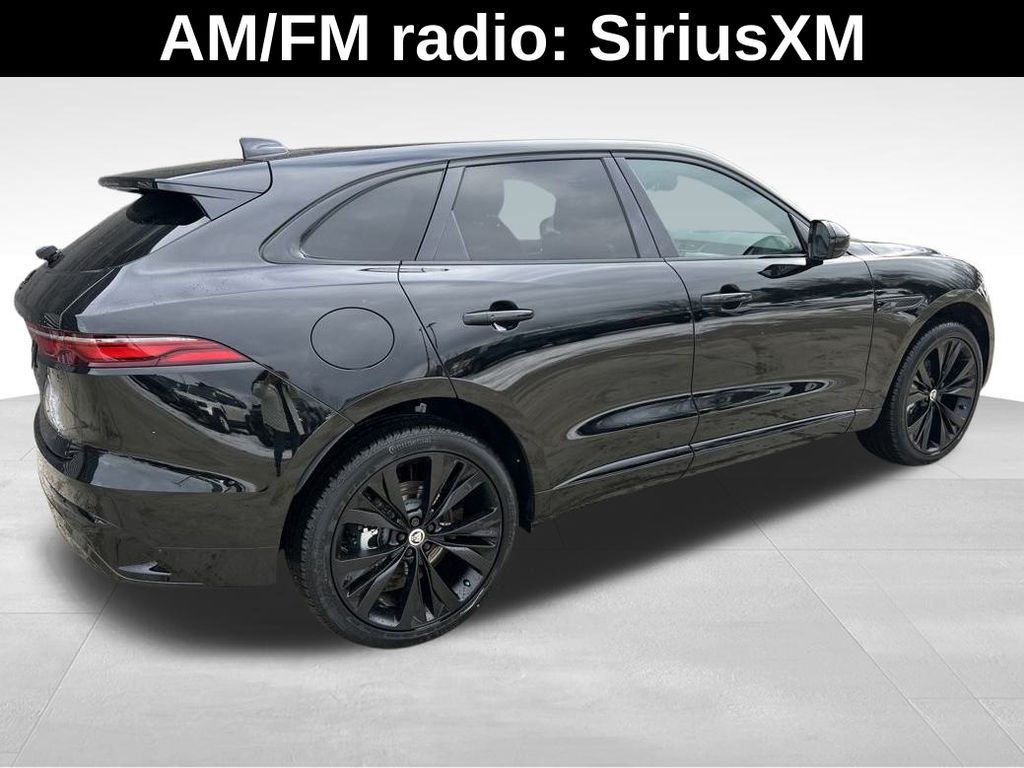 2025 Jaguar F-PACE P250 R-Dynamic S photo 7