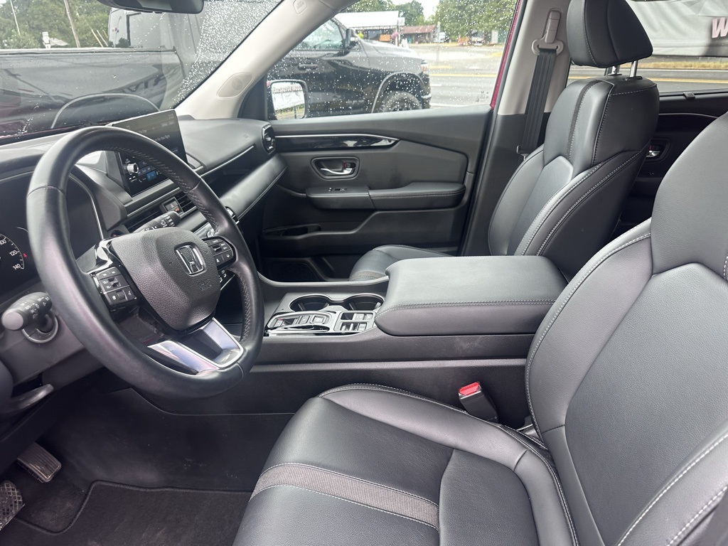 2025 Honda Pilot EX-L photo 3