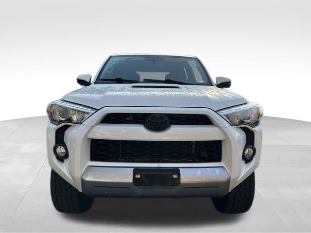 2019 Toyota 4Runner TRD Off-Road Premium photo 12