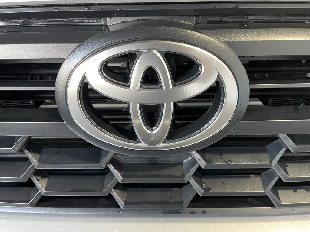 2025 Toyota Tacoma photo 11
