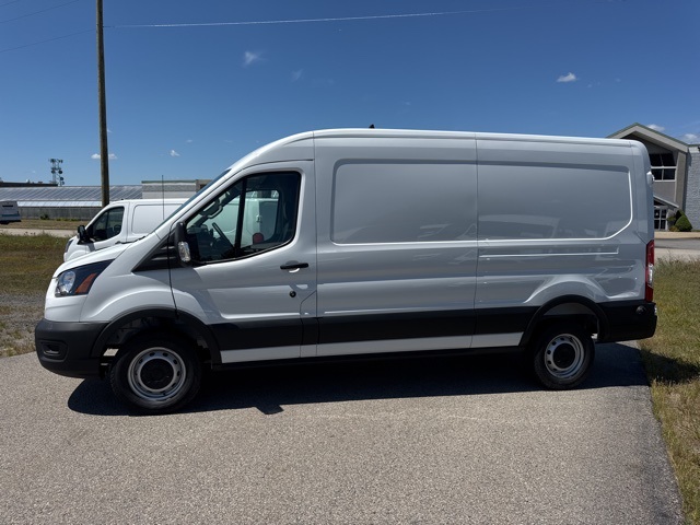 2025 Ford Transit Van Base's photo