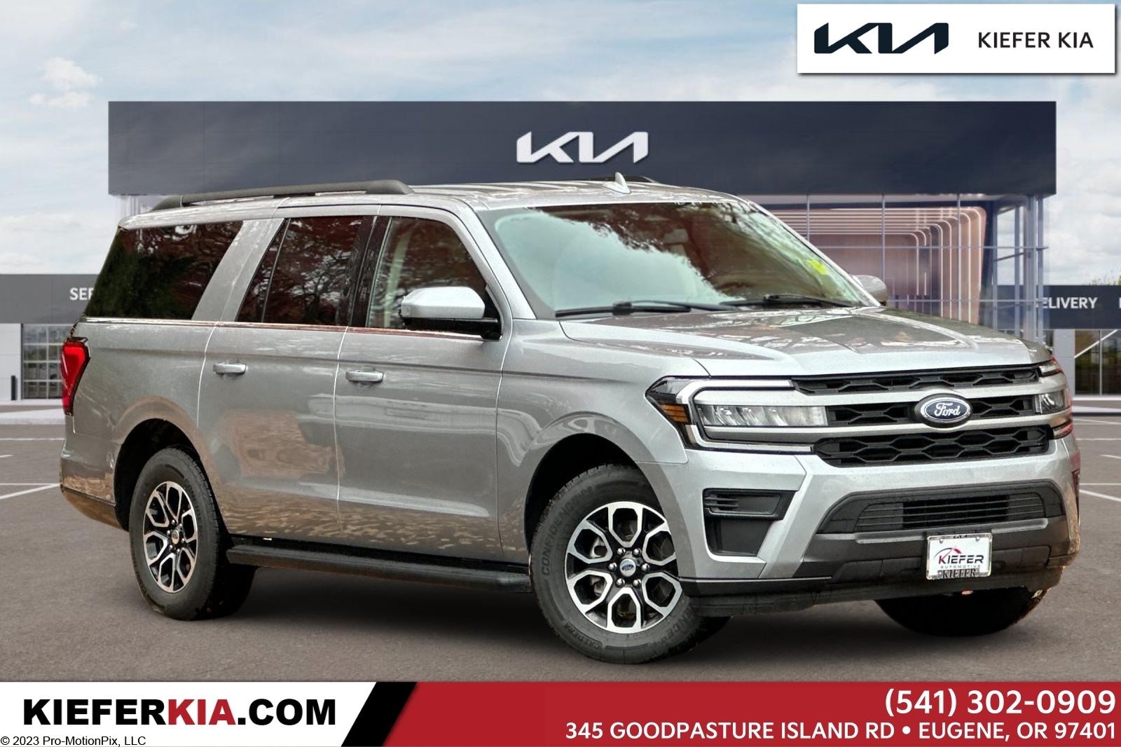 2024 Ford Expedition XLT's photo