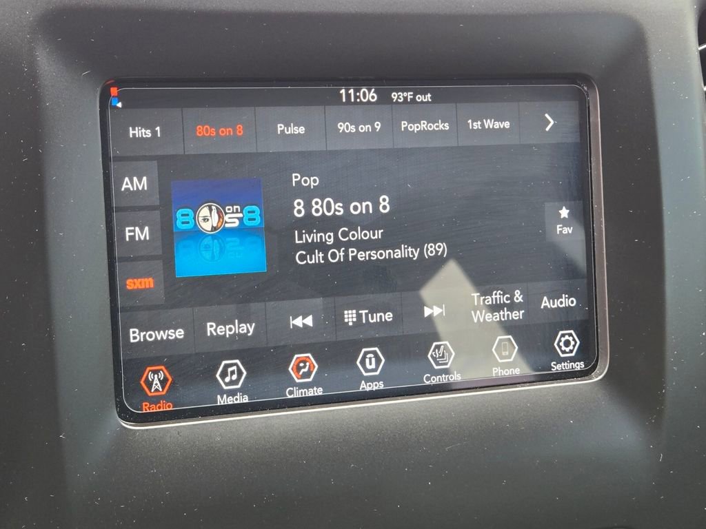 2021 Jeep Cherokee Latitude Lux photo 13