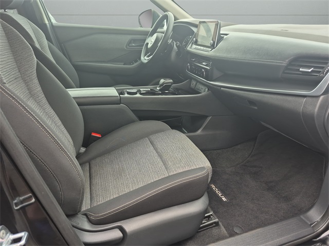 2022 Nissan Rogue S photo 41