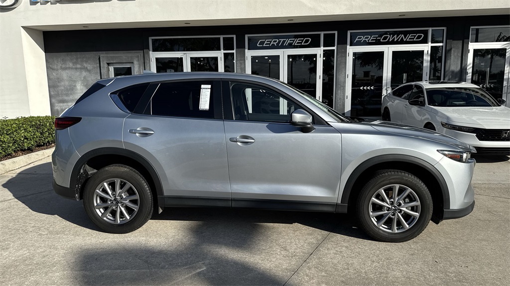2023 Mazda CX-5 2.5 Select photo 5