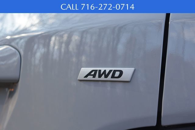 2023 Hyundai Kona SEL photo 3