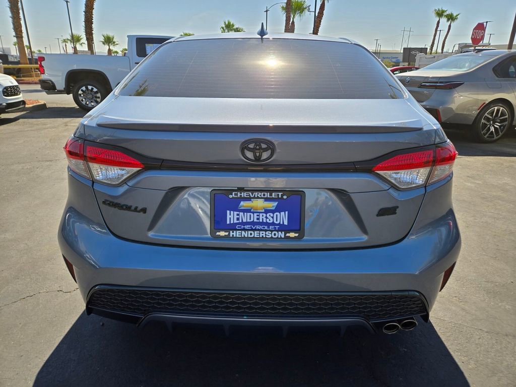 2022 Toyota Corolla SE photo 5