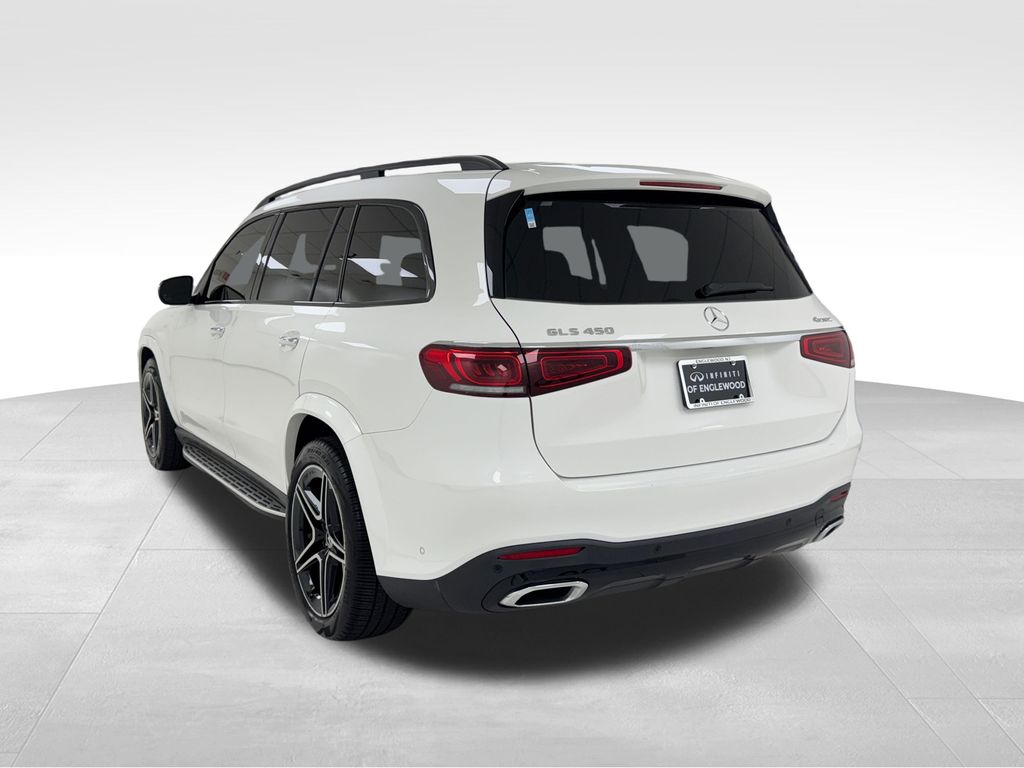 2022 Mercedes Benz GLS 450 4MATIC photo 4