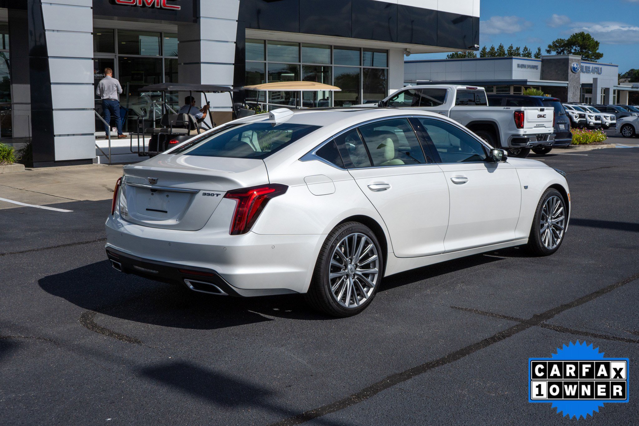 2025 Cadillac CT4 Premium Luxury photo 3